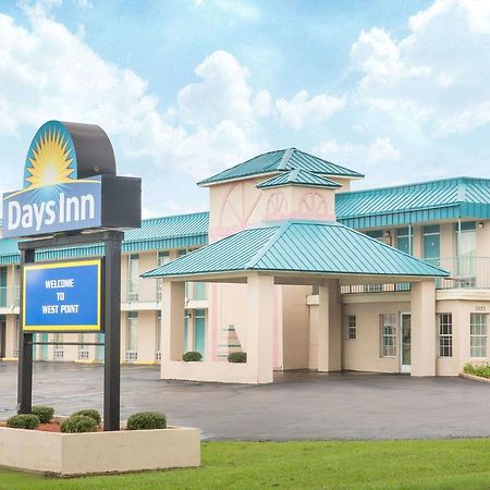 Days Inn By Wyndham West Point Exterior photo